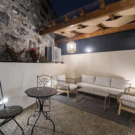 Luxury House Terrace *