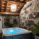 Luxury House Terrace Villa *